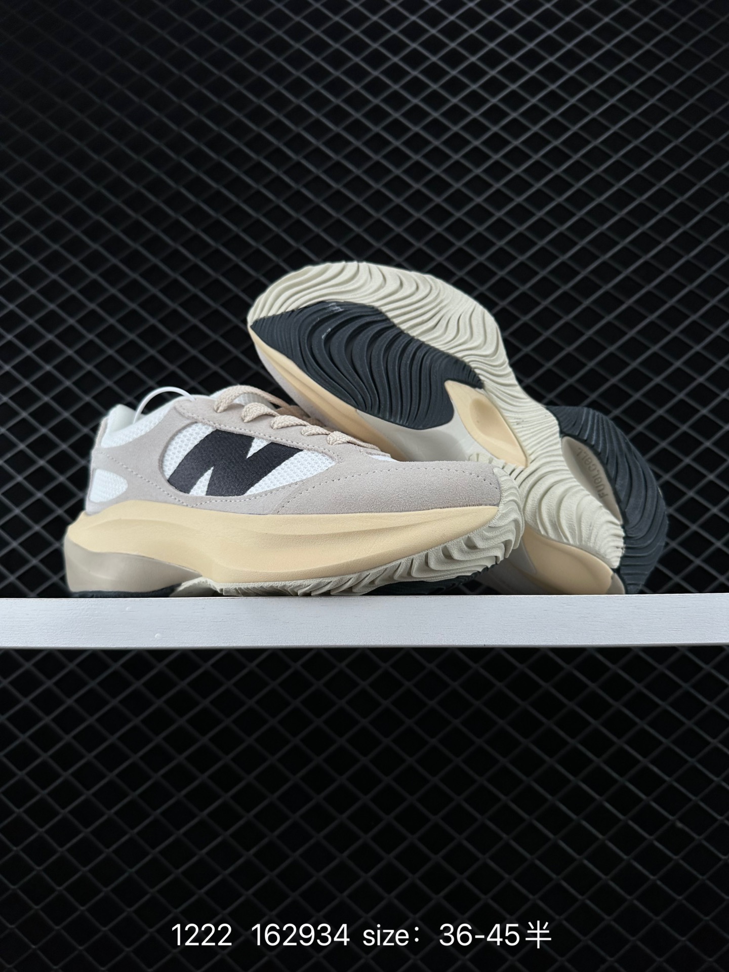 New Balance Warped Runner